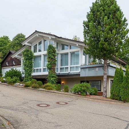 Quaint Apartment In Buhlertal With Private Garden Exteriör bild